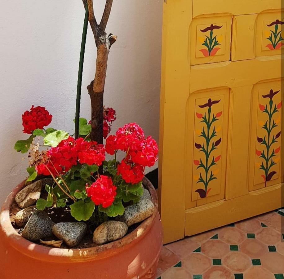 Riad Dar Zouhour Rabat Exterior photo